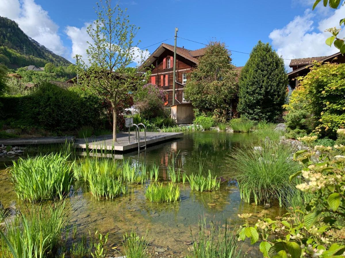 Seehaus Lake View 3-Bedroom Apartment Iseltwald Exterior photo